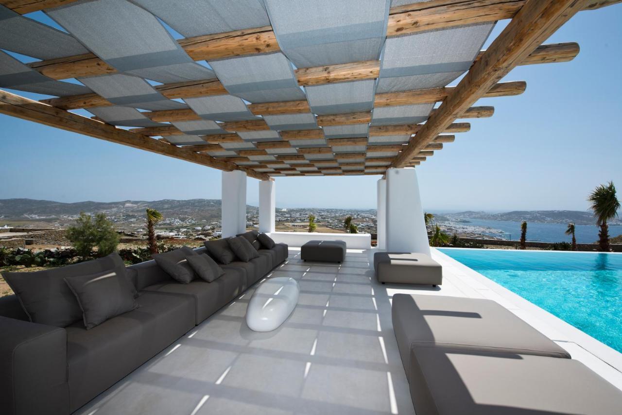Diles Villas & Suites Mykonos Tourlos Exterior photo