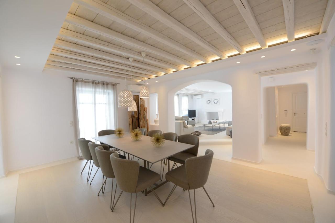 Diles Villas & Suites Mykonos Tourlos Exterior photo